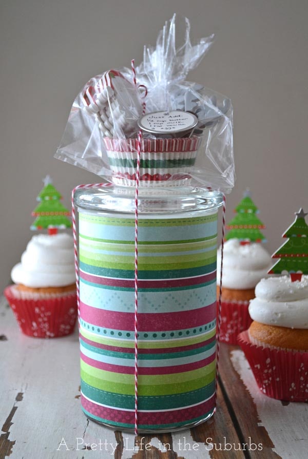 Download Free 18 Diy Secret Santa Gifts For The Crafty Person To Give PSD Mockup Template