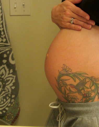 do lower back tattoos stretch during pregnancy