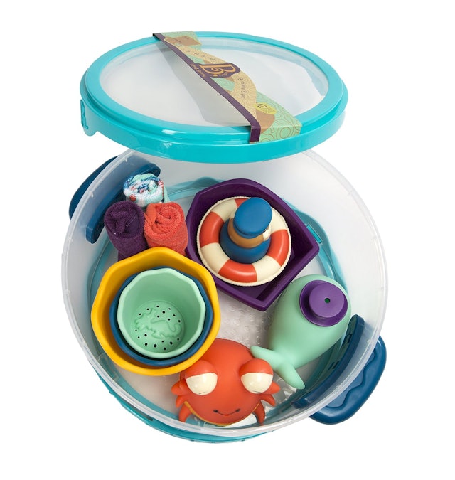 14 Helpful Bath Toys For Babies & Toddlers That Make Bath Time Easy For You