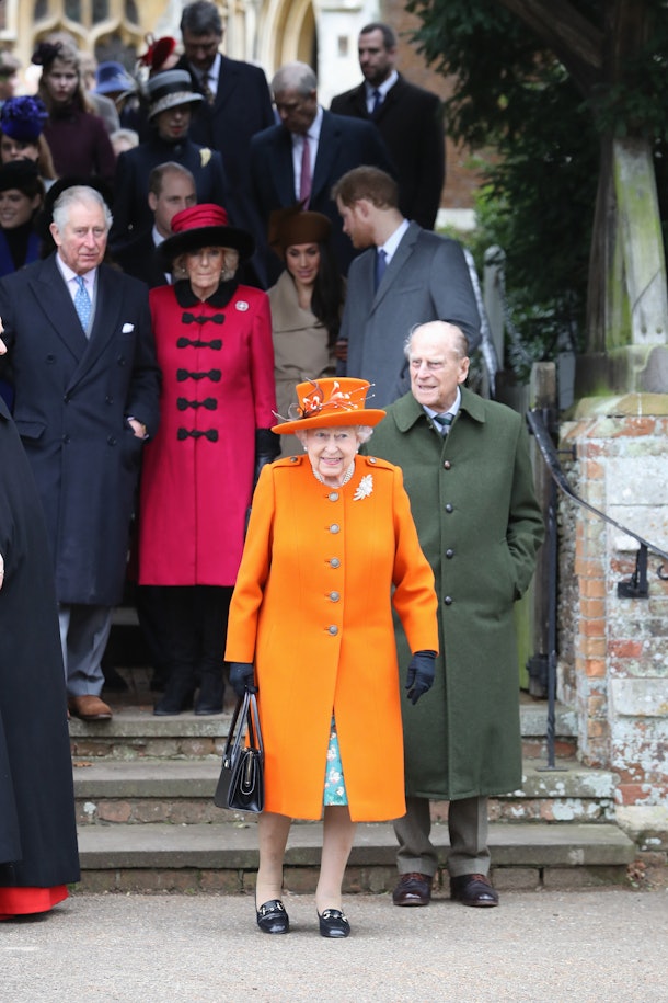 8 Queen Elizabeth Halloween Costumes To Bring Out Your Inner Queen