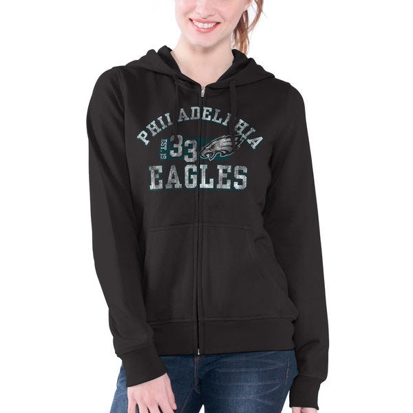 7 Great Maternity Outfits For Eagles Fans, Because Your Time Is Now