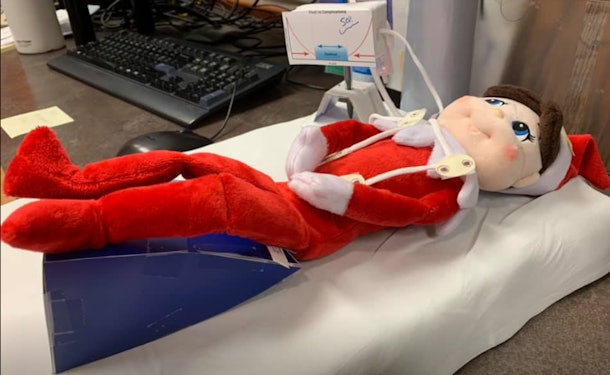 These Elf On The Shelf In The Hospital Photos Will Bring You So Much Joy