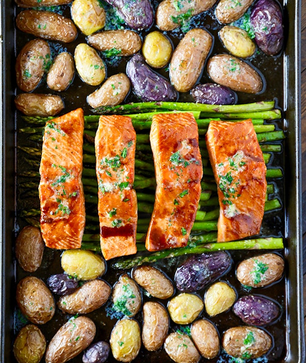 16 Salmon Sheet Pan Recipes That Couldn't Be Easier To Get On The Table
