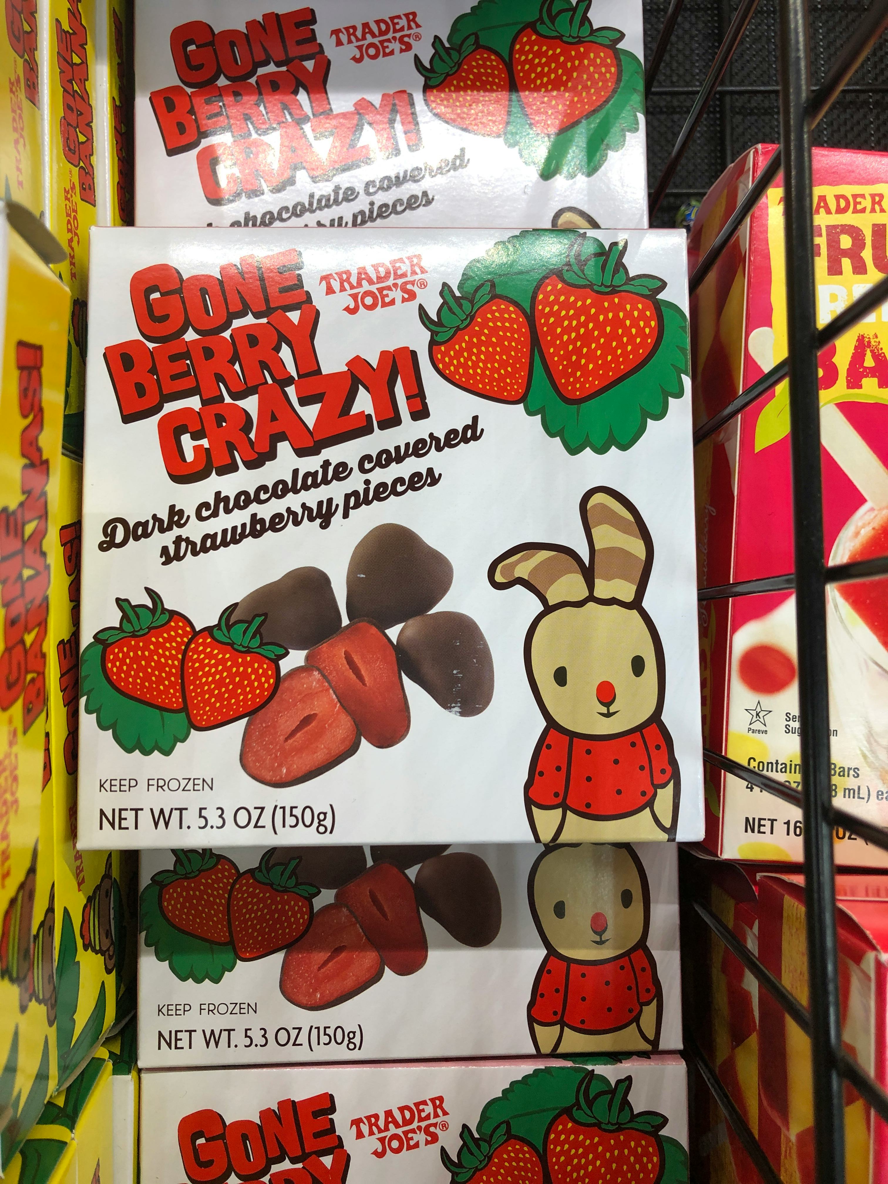 10 Trader Joe's Desserts For Valentine's Day 2020 That Put Pricey