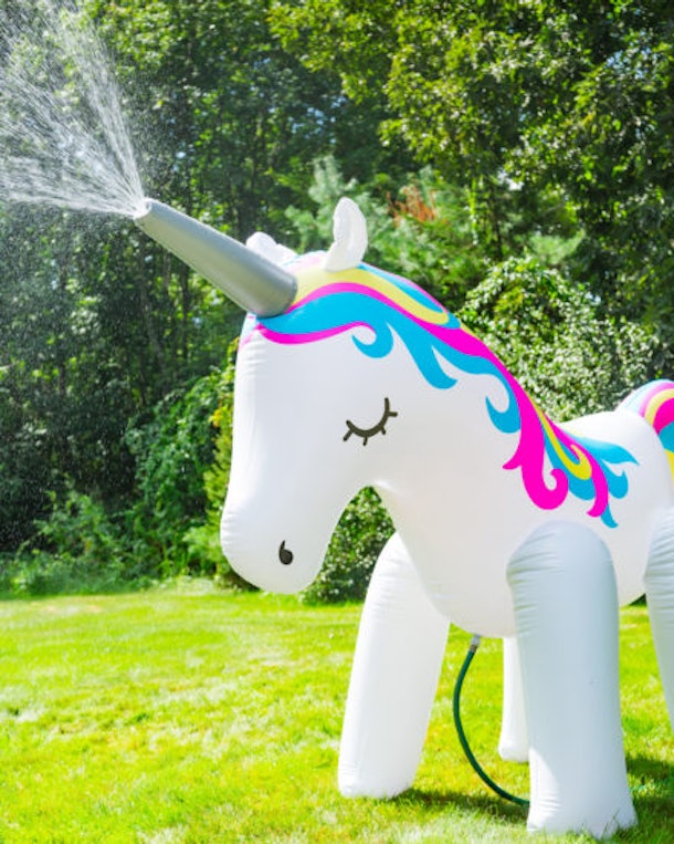 big mouth ginormous unicorn sprinkler