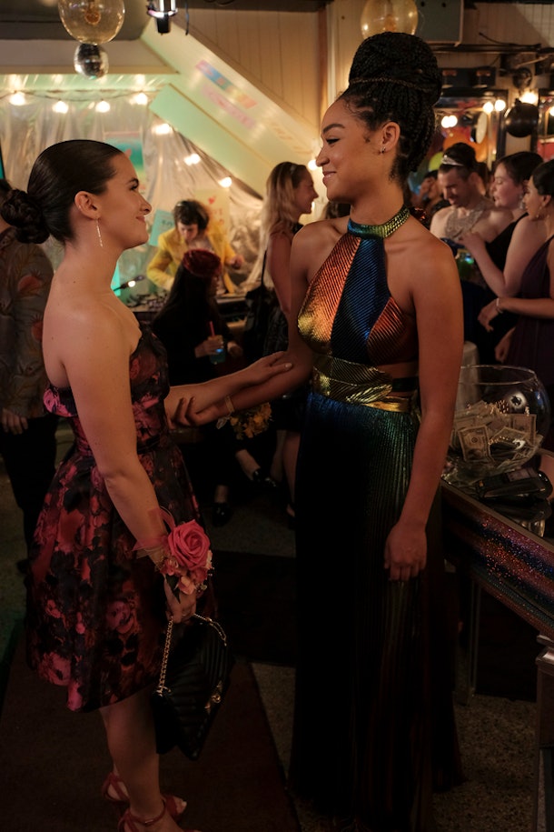 Is 'The Bold Type' On Netflix? I Am On A Mission To Make ...