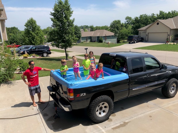 pool in truck bed