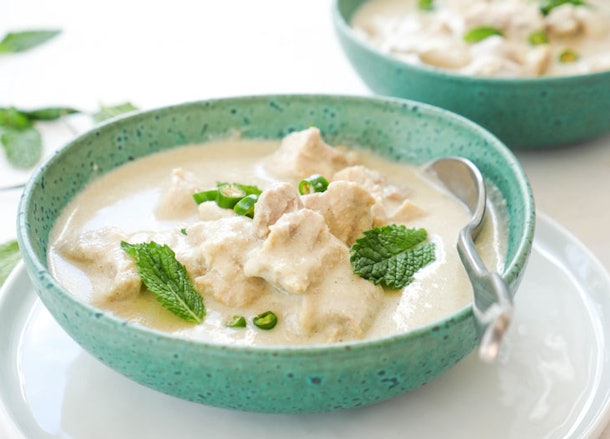 Instant Pot White Chicken Korma is a creamy chicken Instant Pot recipe to make. 