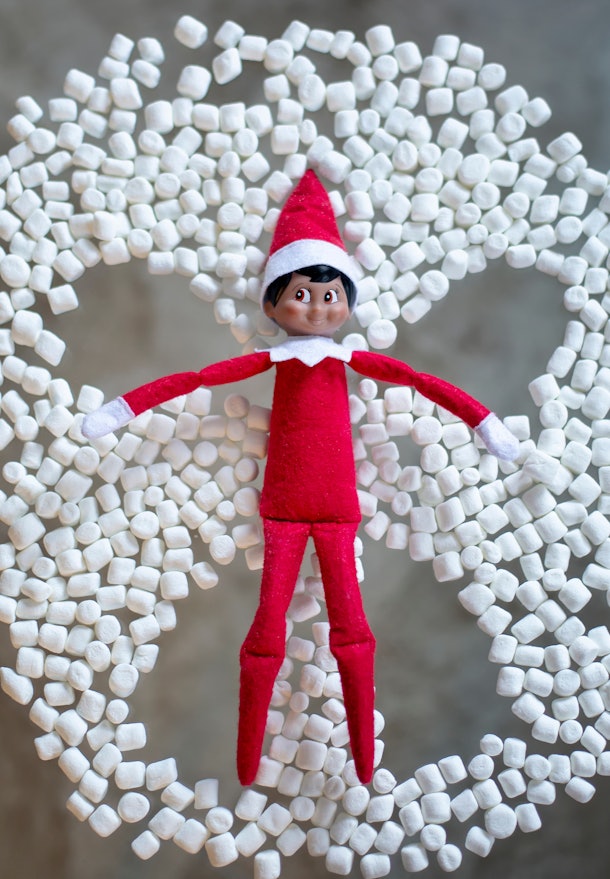 23 Easy Elf On The Shelf Ideas For Toddlers, Because It Doesn't Take ...