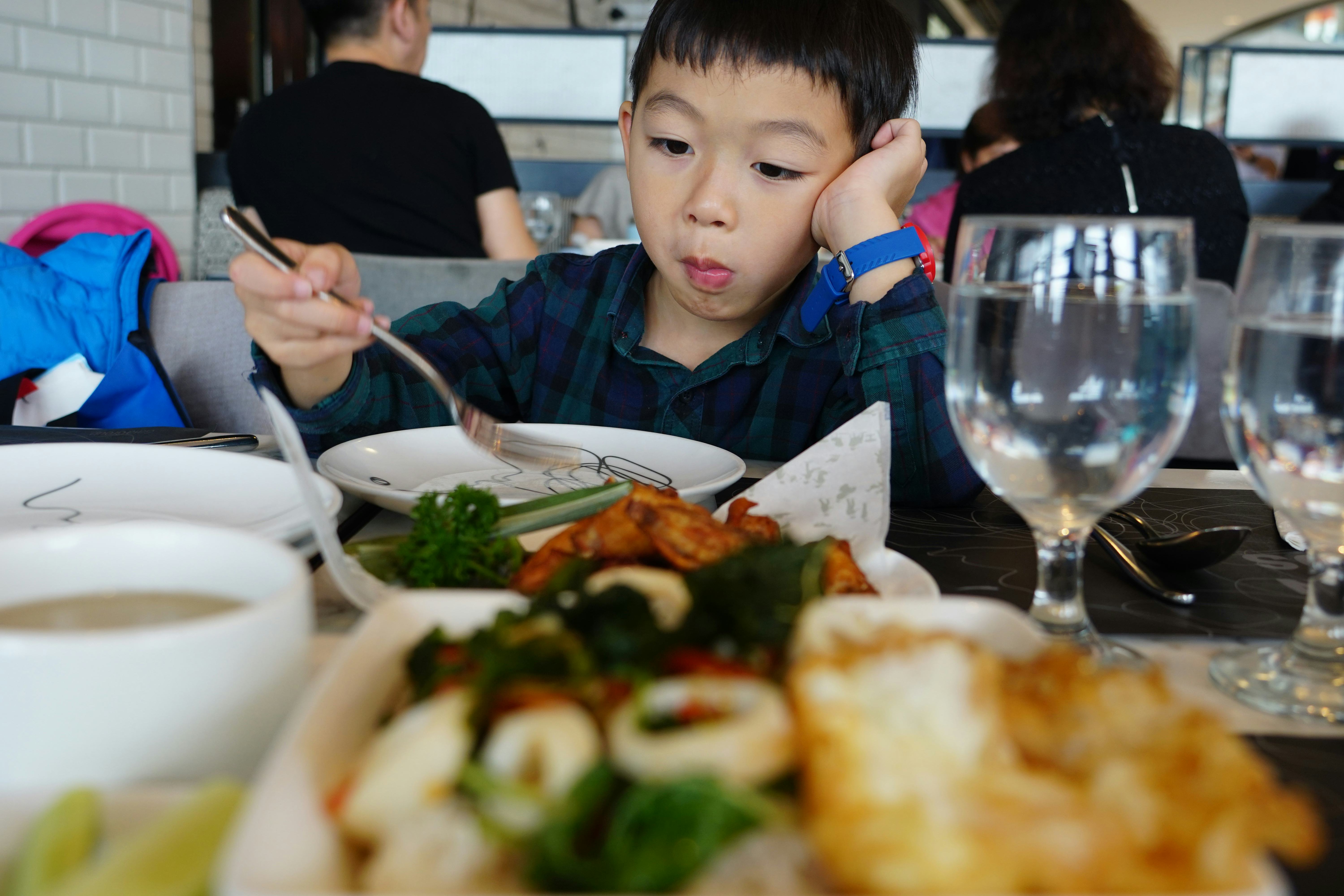 Hairy Asian Teen Uncensored